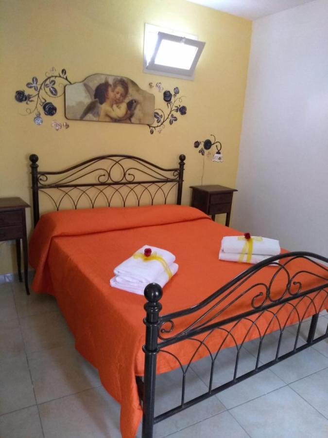 فيلا Casale Hibiscus سانتا ماريا ديل فوكالو المظهر الخارجي الصورة