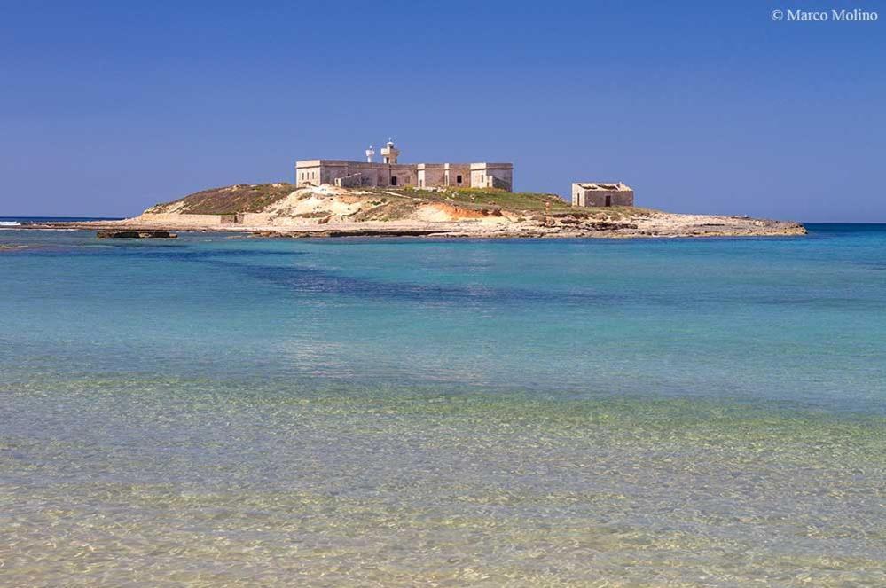 فيلا Casale Hibiscus سانتا ماريا ديل فوكالو المظهر الخارجي الصورة